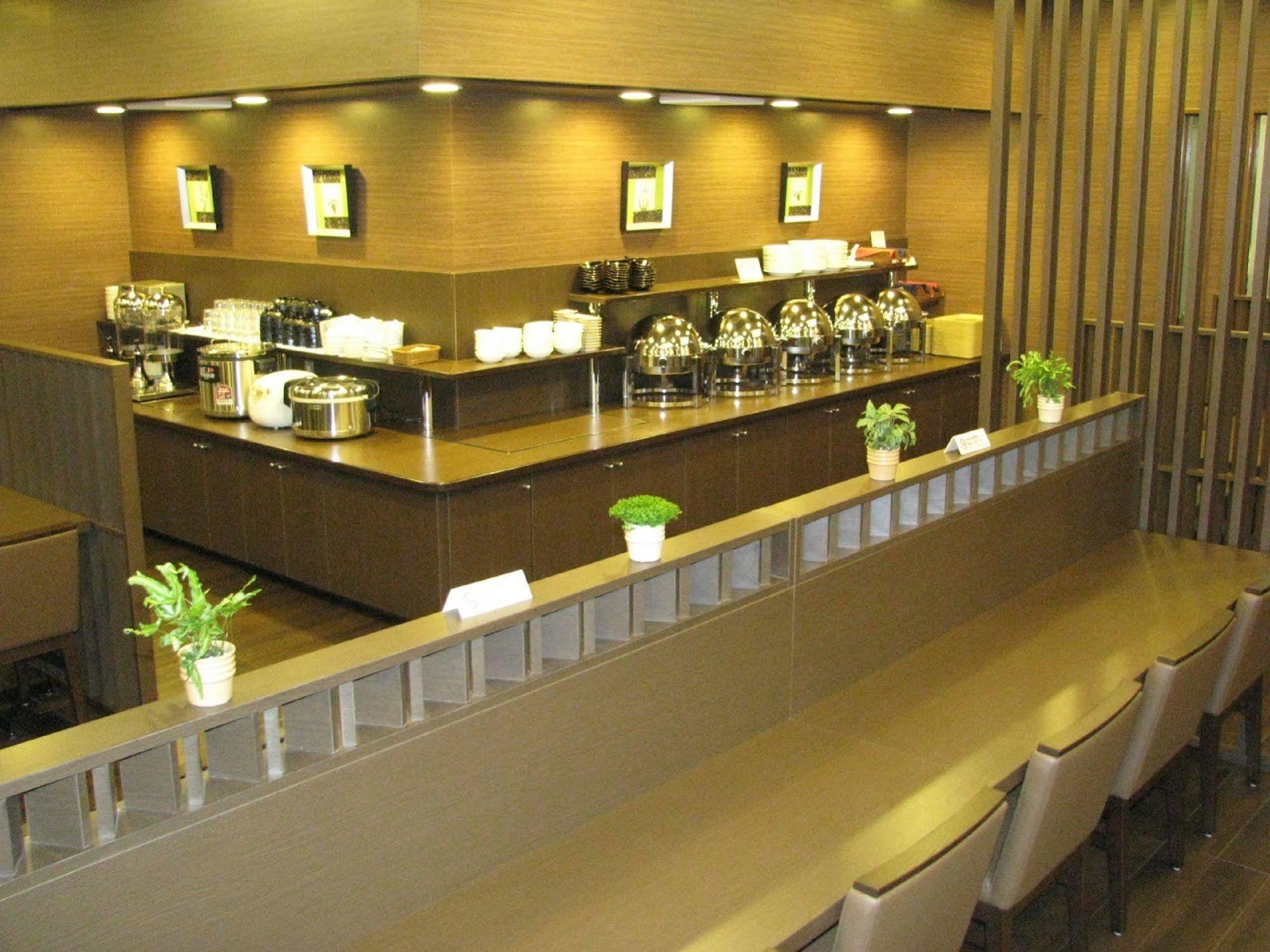 Hotel Route-Inn Hanamaki Esterno foto